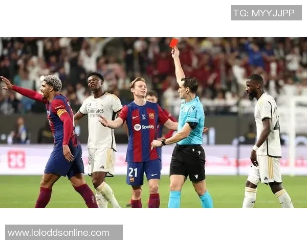 国王杯精彩对决曼联逆转巴萨帽子戏法引爆全场激情