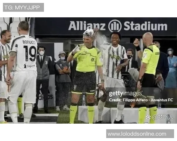 足总杯惊现争议判罚国米补时绝杀曼城引爆全场激情