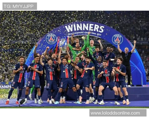 德甲激战巴黎圣日耳曼小胜阿森纳红牌事件引发全场热议与战术解析