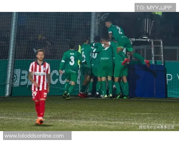 西甲惊天冷门波尔图大胜尤文图斯引发红牌争议全场沸腾