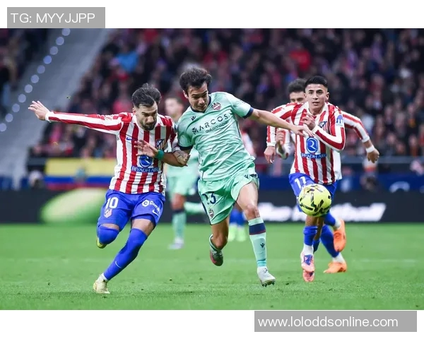 西甲激战：尤文图斯大胜马竞3-0全场沸腾瞬间回顾