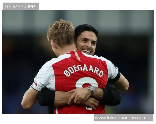 世界杯激战曼联与阿森纳平局背后精彩瞬间与战术分析